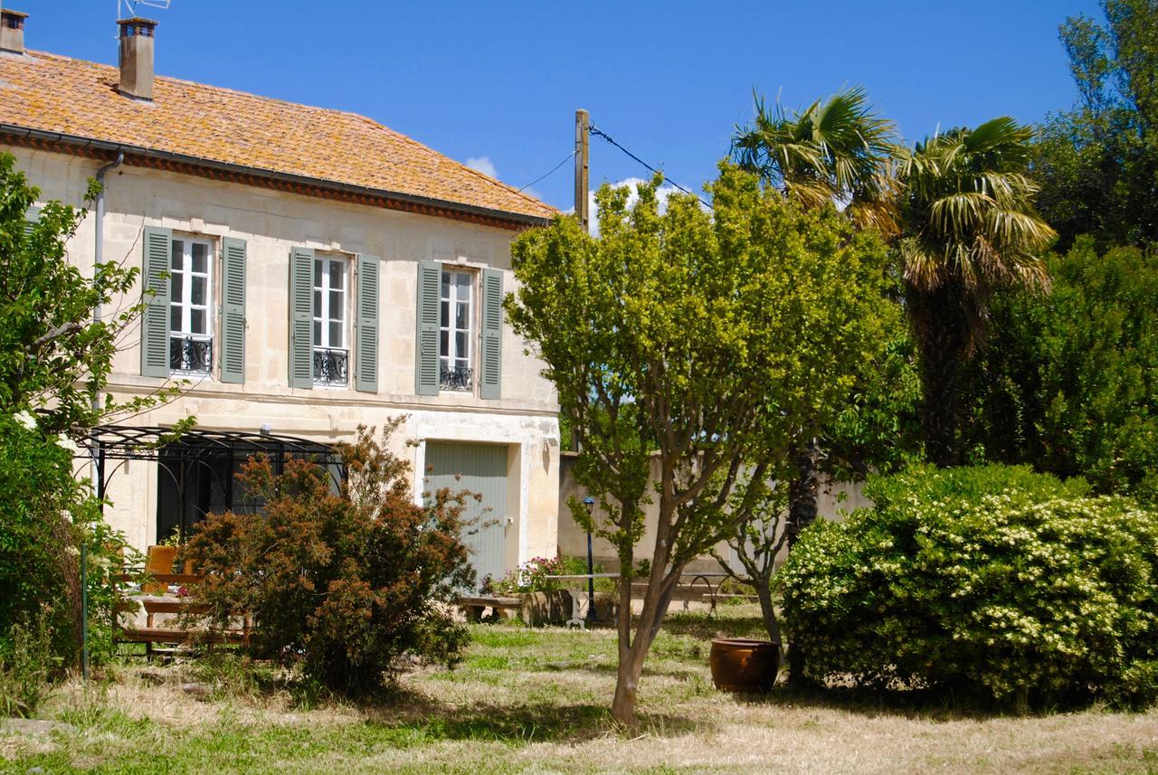 Le Mas Marguerite Arles Extérieur photo