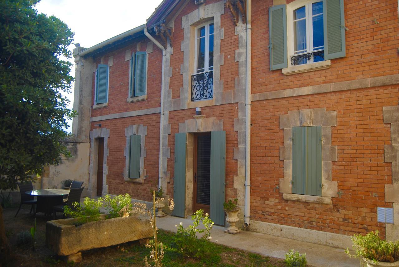 Le Mas Marguerite Arles Extérieur photo